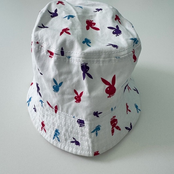 Playboy Bunny Print Bucket Hat NEVER USED! - Picture 4 of 7
